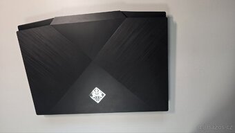Herní notebook HP OMEN 17 - RTX 2070 SUPER - 4