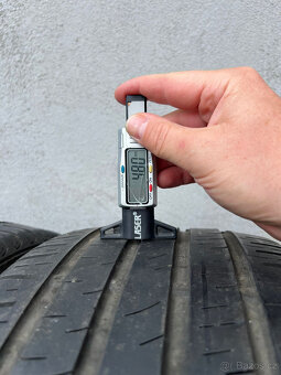 225/45R17 letní pneu BARUM BRAVURIS 3 4,8mm - 4