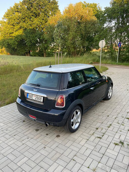 Mini Cooper R56 - 4