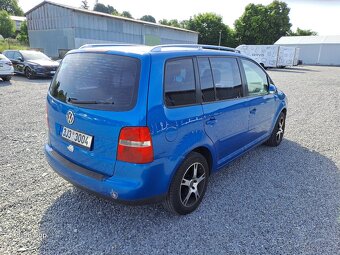 TOURAN 2.0TDI 100 kW, AZV, barva LA5X - 4