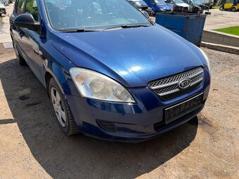 Kia Ceed předek - 4