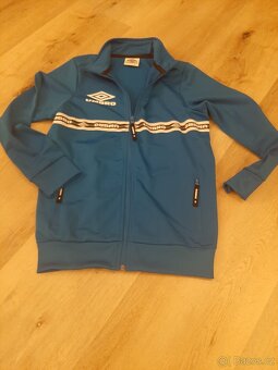 Chlapecká tepláková souprava UMBRO vel. 152 - 4