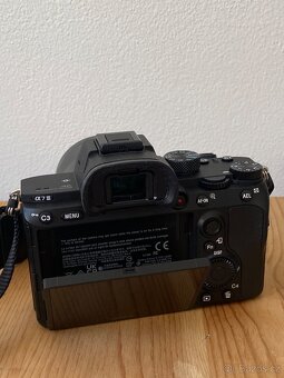 Sony A7 III + blesk Godox V1S - 4