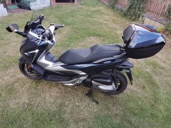 Honda Forza 300 - 4