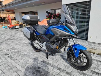 Honda Nc 750x najeto 5900km - 4