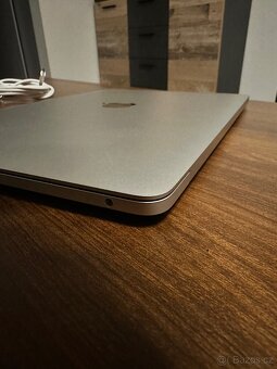 MacBook Pro 13” M1 – 16 GB RAM / 512 GB SSD - 4