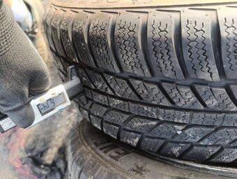 16" zimni alu Platin 205/55 R16 5x112 - 4