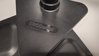 Držáky na LCD monitor - 4