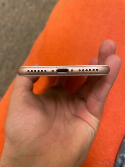 Prodám iPhone 7 64 gb - 4