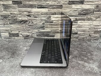 MacBook Pro 14” M1 Pro / 16GB / 500GB - 4