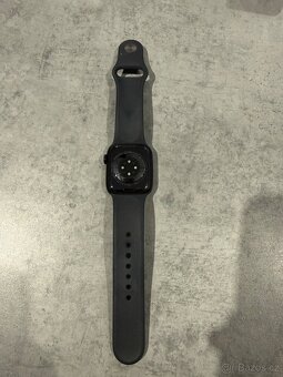 Prodám Apple Watch 7 41mm - 4