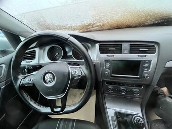 Náhradní díly VW Golf 7 stříbrný hatchback - 4