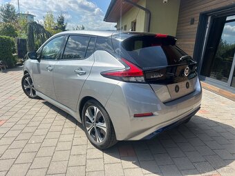 Nissan Leaf 40kwh - ZE1 - 4