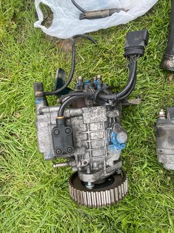 Díly 1.9TDi 66kw AGR - 4