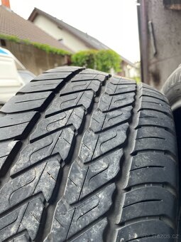Dunlop 225/55 R17C - 4