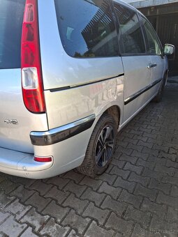 Prodám Citroen C8 - 4