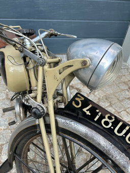 Motocykl Monet - Goyon - 4