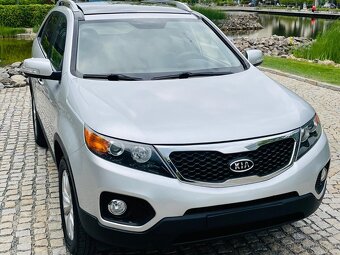 Kia Sorento 2.2D 4x4 MANUÁL VÝHŘEV 1.MAJITEL PANORAMA - 4