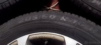 Sada kol 205/60 R16 zimní 5x114,3 ET48 střed 67,1 - 4