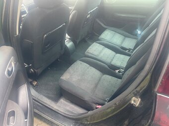 Peugeot 307 SW ,2.0Hdi ,r.v. 2004 - 4