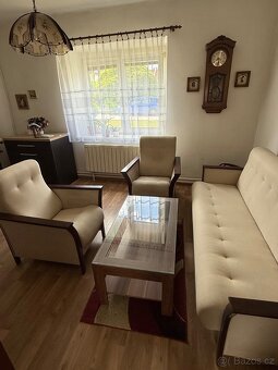 Prodám rozkládací pohovku s křesly a konferenčním stolem - 4
