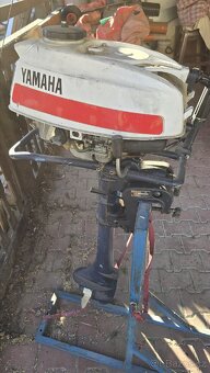 Lodní motor YAMAHA - 4