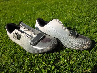 Prodám silniční tretry Shimano SH-RC700 - 4