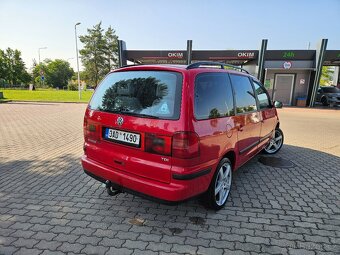 Prodám wolsvagen sharan 1.9 tdi 85kw 7 místní - 4