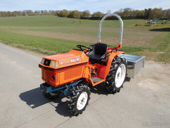 Traktor Kubota B1-17 - 4