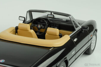 1:18 Rarita Alfa Romeo Spider KK Scale 4-Generation 1989 - 4