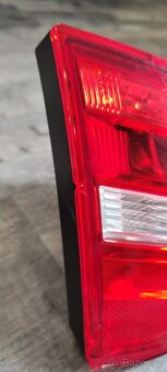 Zadní světlo Audi A4 B8 avant - 4