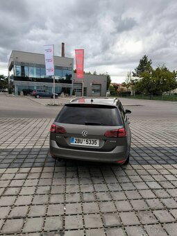 VW golf 1.6 TDI DSG top výbava - 4