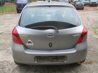 Toyota Yaris 1.3 i r.v. 2006 - 4
