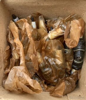 Přepínač světel klakson 6V 12V svíčky benzínový ventil KP-15 - 4