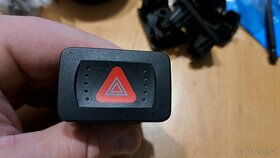 Spínače, ovladače, záslepky, blikače pro Golf IV, Bora - 4