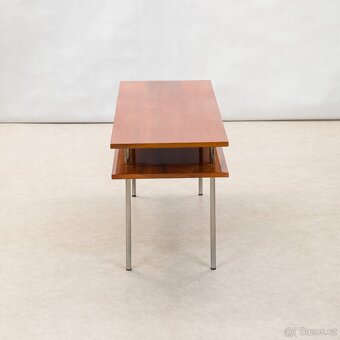 KONFERENČNÍ STOLEK - 4