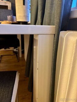 Jídelní stůl se židlemi - 4