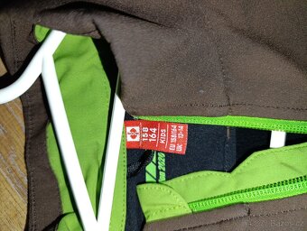 Bundy Strauss  12 let - 4