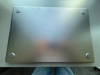 MacBook Pro 16" M4 Pro 48GB RAM 512GB SSD Black - 4