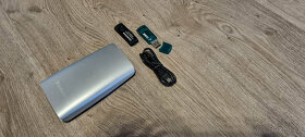 HDD Verbatin 120 GB + 2x USB Flash disk - 4