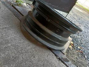 Jeden disk Renault 14" - 4