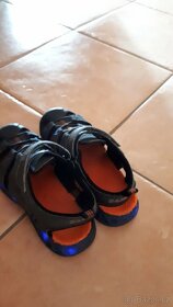 Sandály Skechers, vel.33,5 - 4