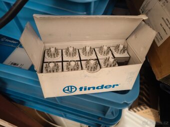 Finder relé 60.13.8.024.5040 - 4