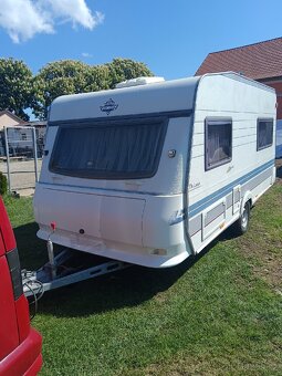 Obytný karavan Hobby 440 de luxe - 4