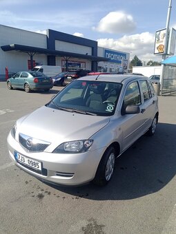 Mazda 2 - 4