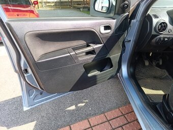 Ford Fusion 1.4 TDCi - 4