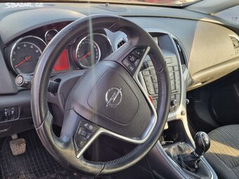 Opel Astra J - 4