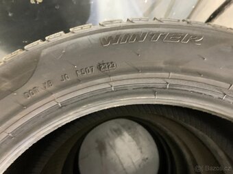 Zimní pneu 215/55/17 - 98V Pirelli Sottozero sada č.8276 - 4