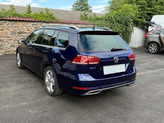 Volkswagen Golf 2.0 TDI Highline - 4
