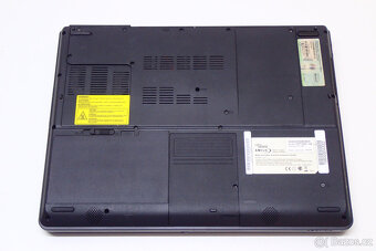 Notebook Fujitsu Amilo Xi2426 na náhradní díly - 4